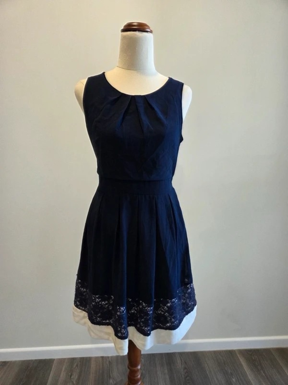 Navy Sleeveless Pleated Waist Lace-Trim Maxi Dress